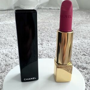RARE CHANEL Rogue Allure Velvet 37 L’Exuberante Lipstick DISCONTINUED
